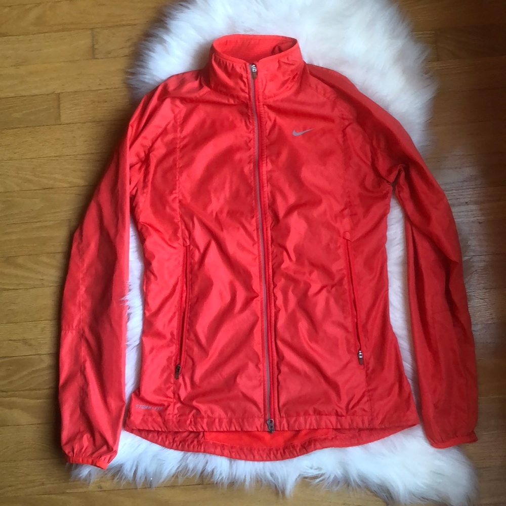 Nike storm fit jacket